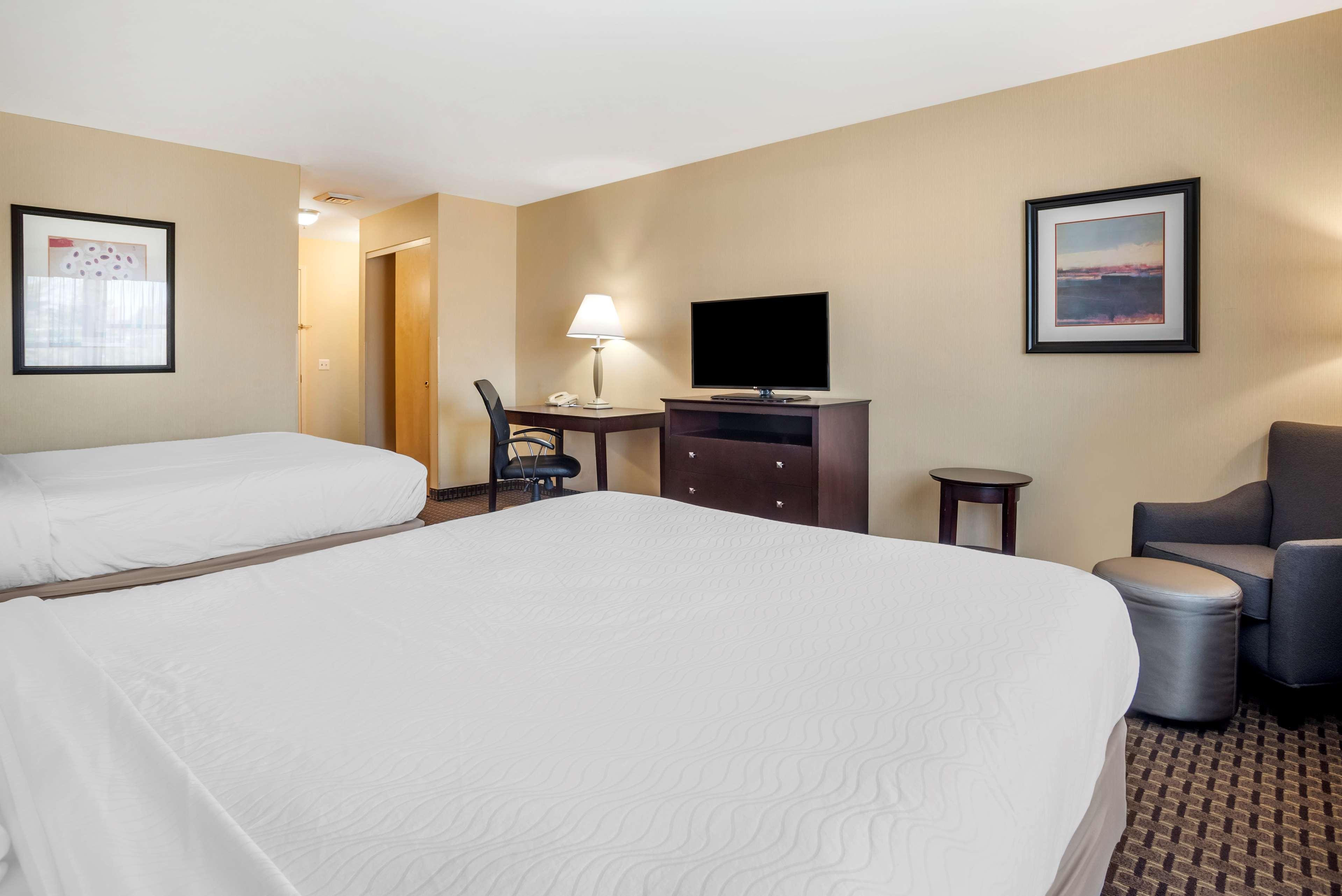 Best Western Plus Philadelphia Airport South - At Widener University Chester Eksteriør billede