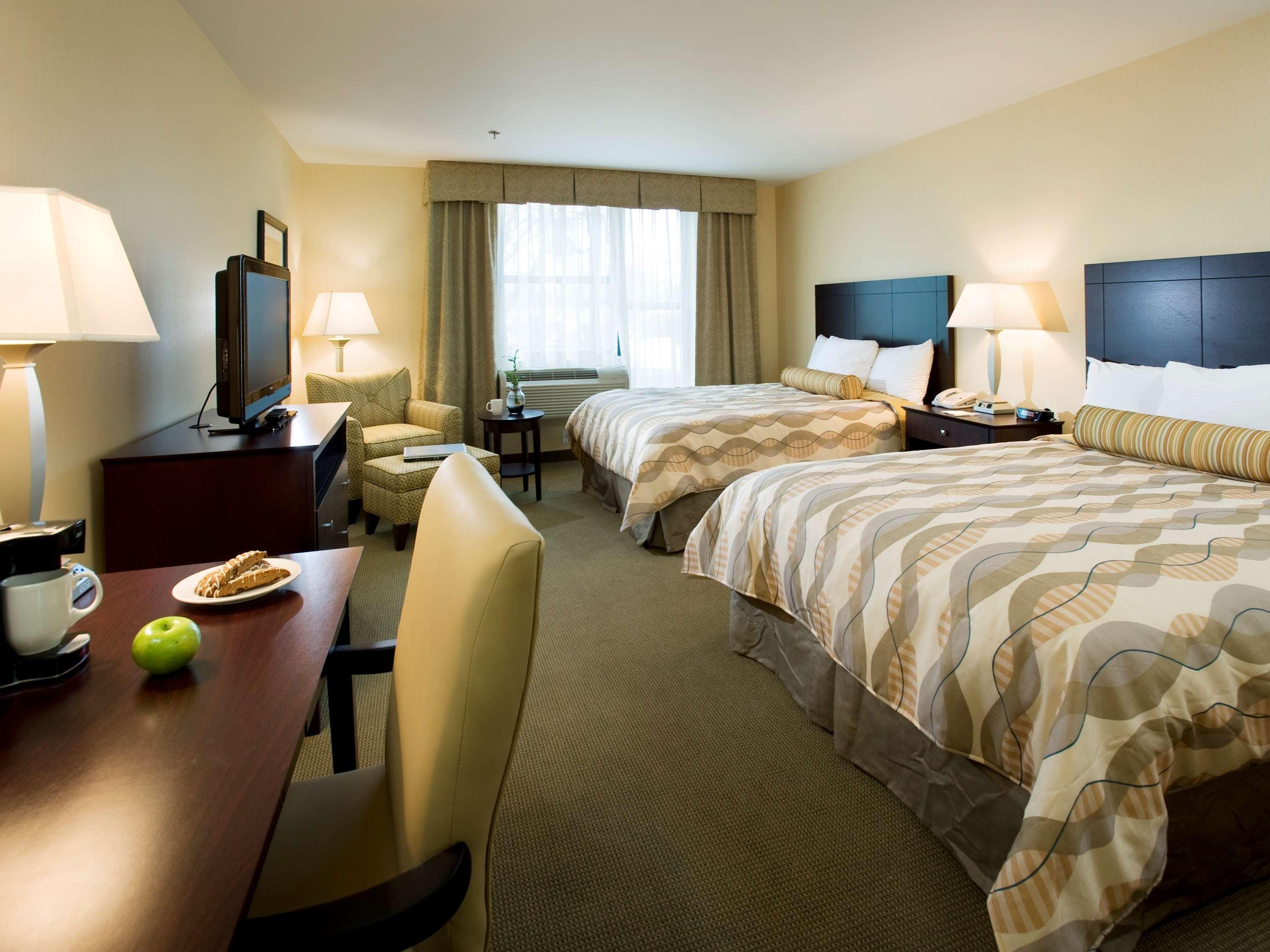 Best Western Plus Philadelphia Airport South - At Widener University Chester Eksteriør billede