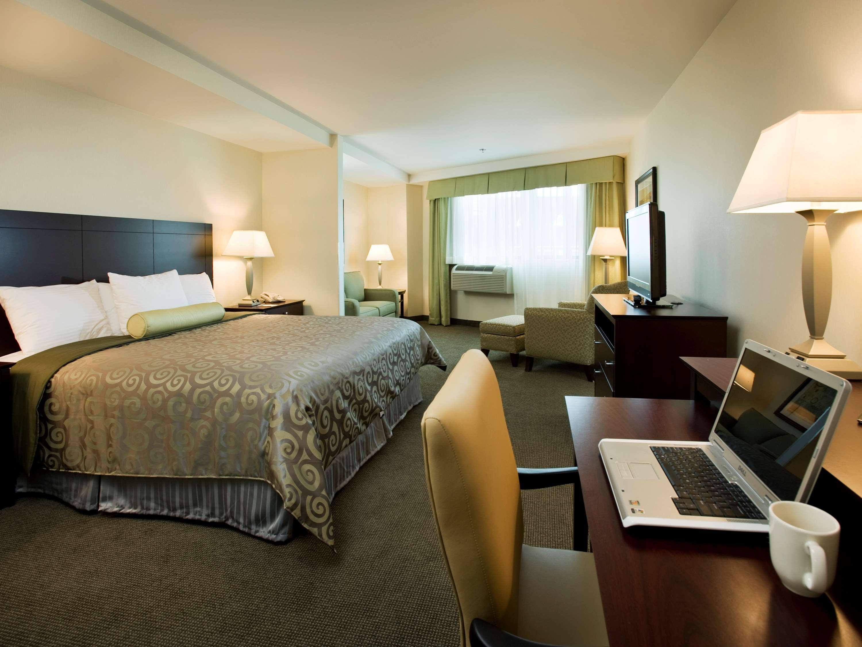 Best Western Plus Philadelphia Airport South - At Widener University Chester Eksteriør billede